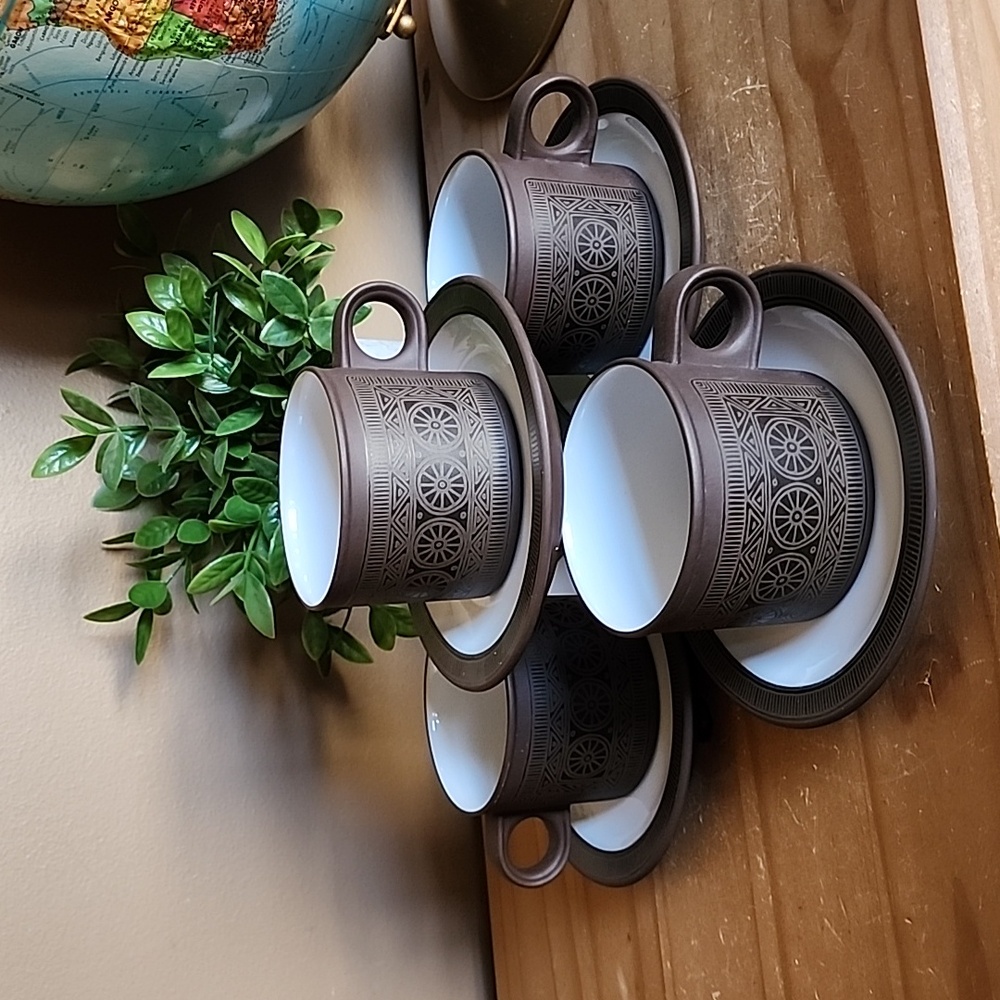 Vintage Hornsea Palatine Geometric Brown Earthennware Coffee Mugs And Saucers